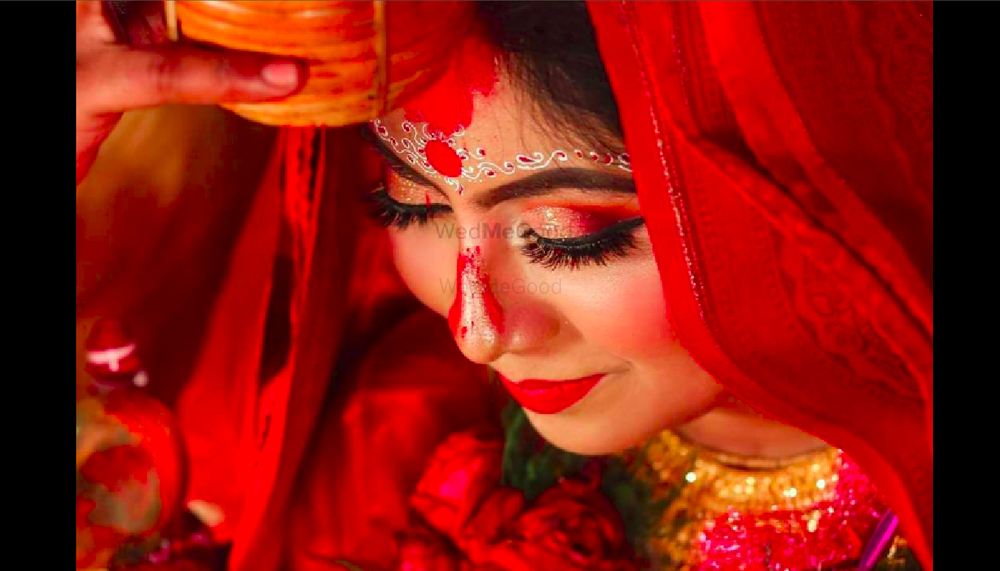 Siliguri Sutra Wedding Photographer & Videographer