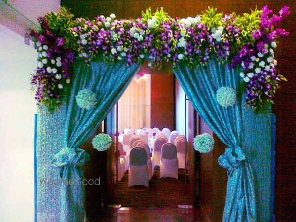 Photo By Shamuns Flowers - Decorators