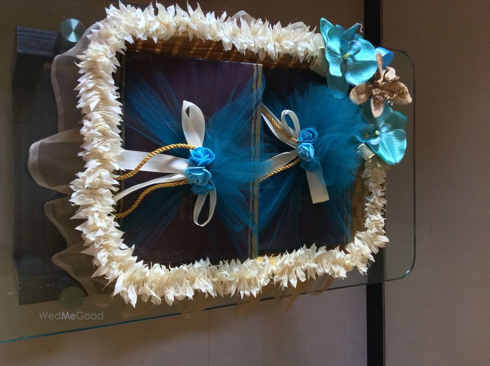 Photo By Wrappmess - Trousseau Packers