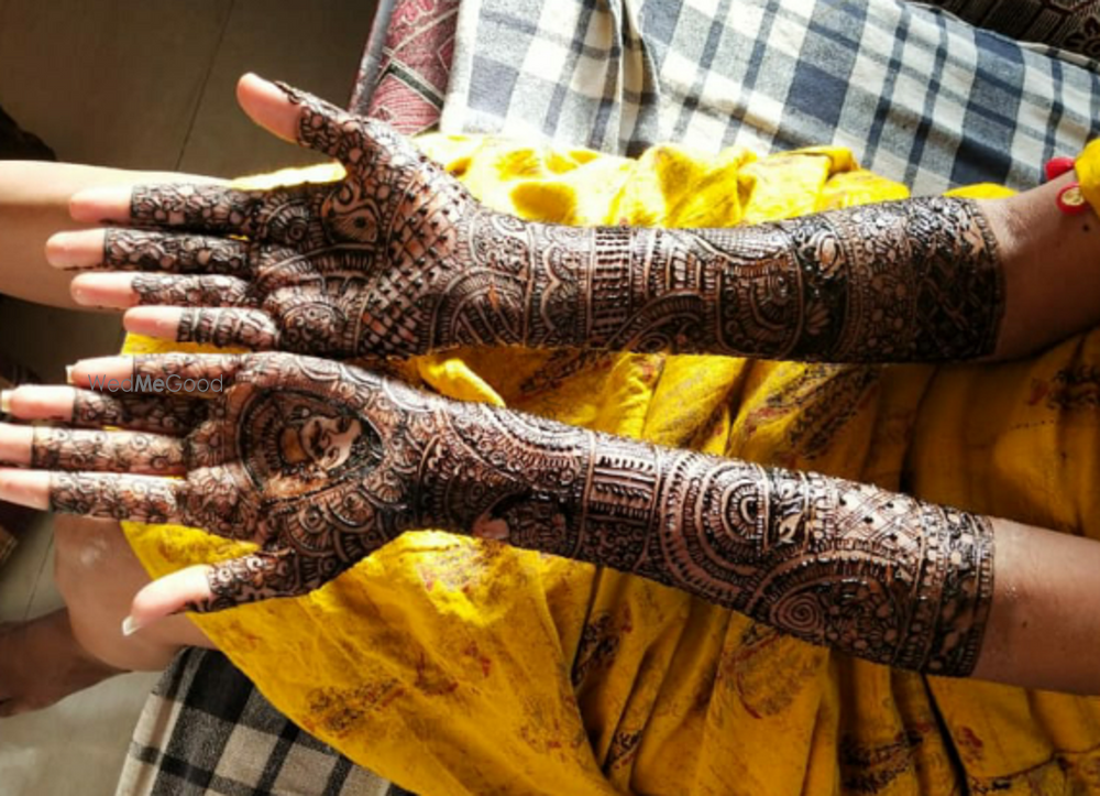 Heena by Vaishu