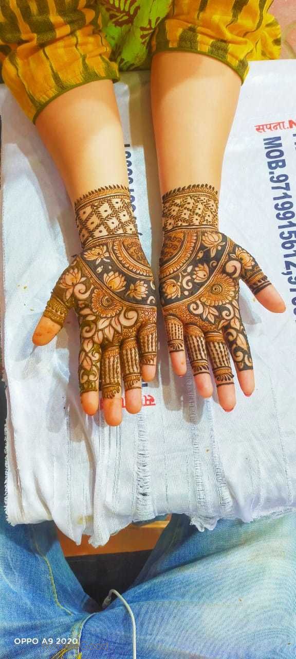 Photo By Pradeep Mehandi Art - Mehendi Artist