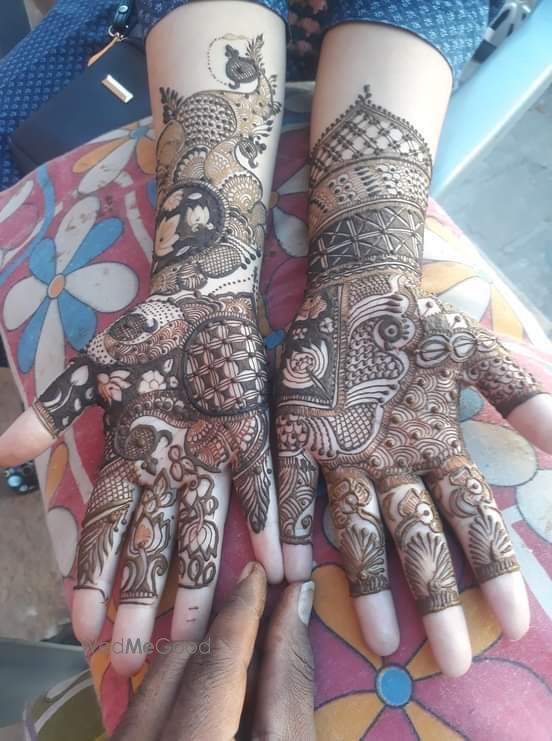 Photo By Saurav Mehandi Art - Mehendi Artist