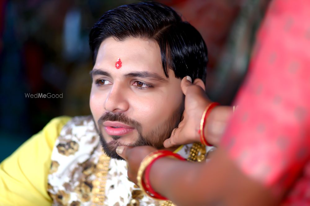 Photo By Tasvir Digital Studio Katargam - Photographers
