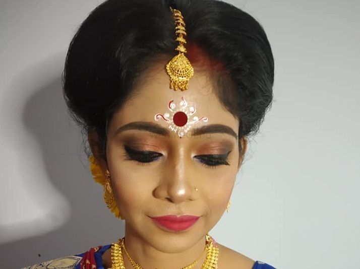 Makeup Artist Pushpanjali