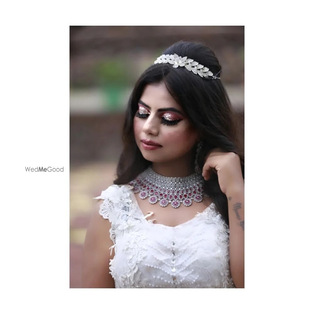 Photo By Dimple Meghwani Makeovers - Bridal Makeup Artists