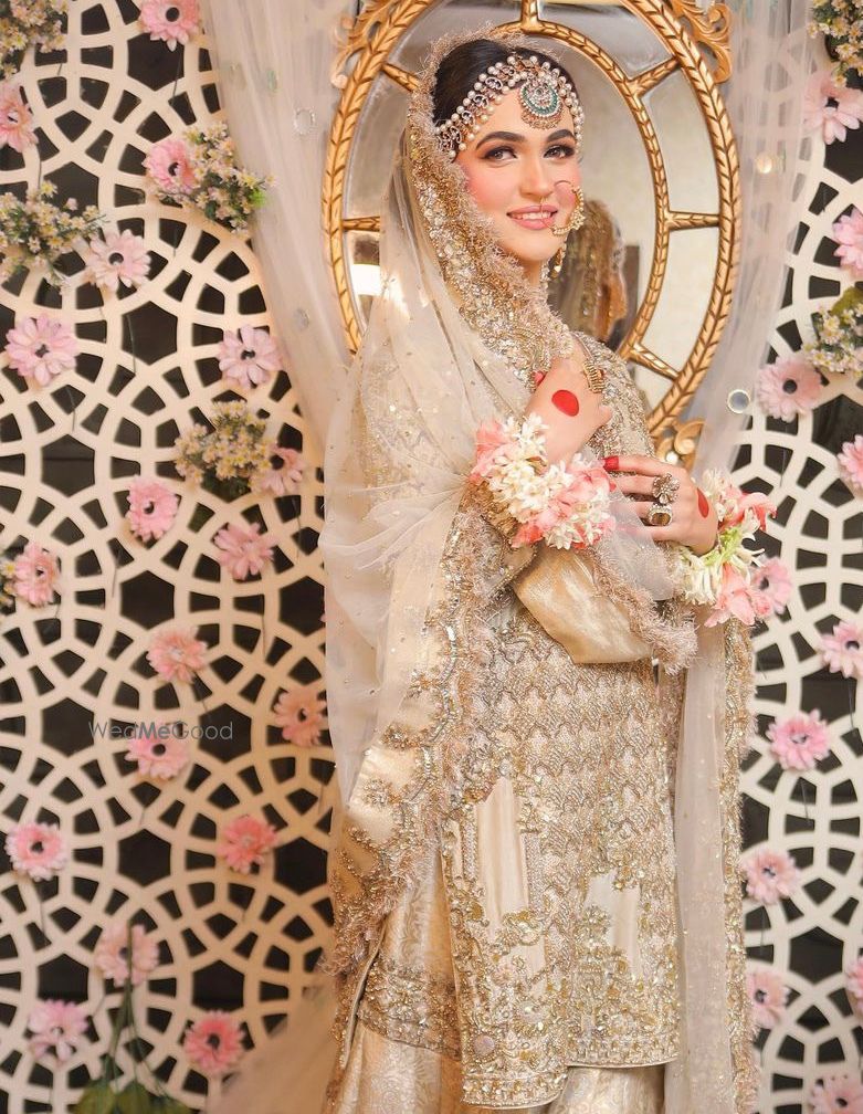 Photo By Dimple Meghwani Makeovers - Bridal Makeup