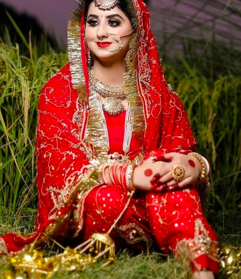 Photo By Dimple Meghwani Makeovers - Bridal Makeup