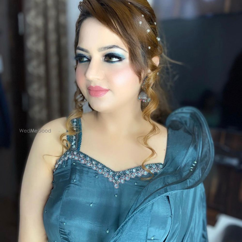 Photo By Dimple Meghwani Makeovers - Bridal Makeup Artists