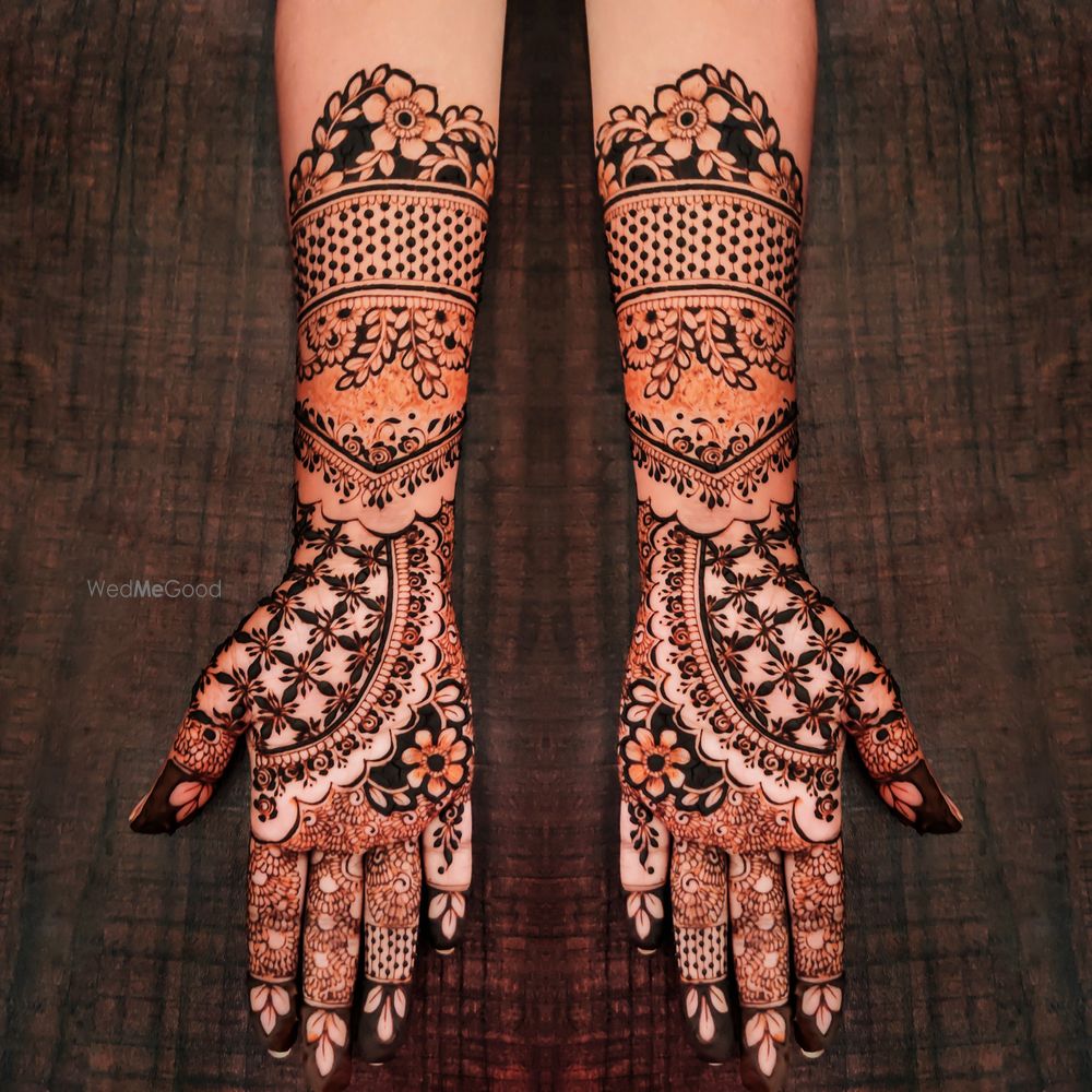 Photo By Mehndi by Ambi - Mehendi Artist