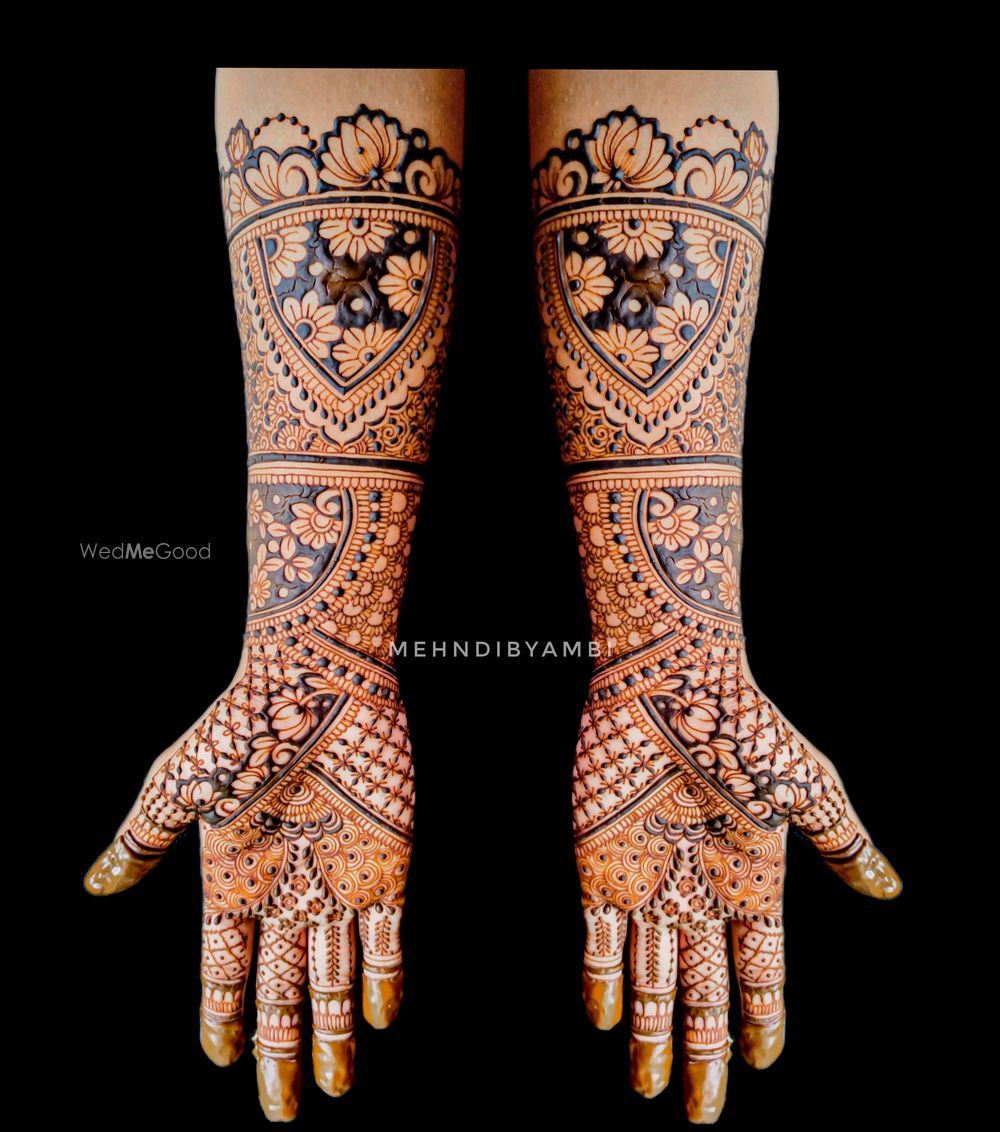 Photo By Mehndi by Ambi - Mehendi Artist