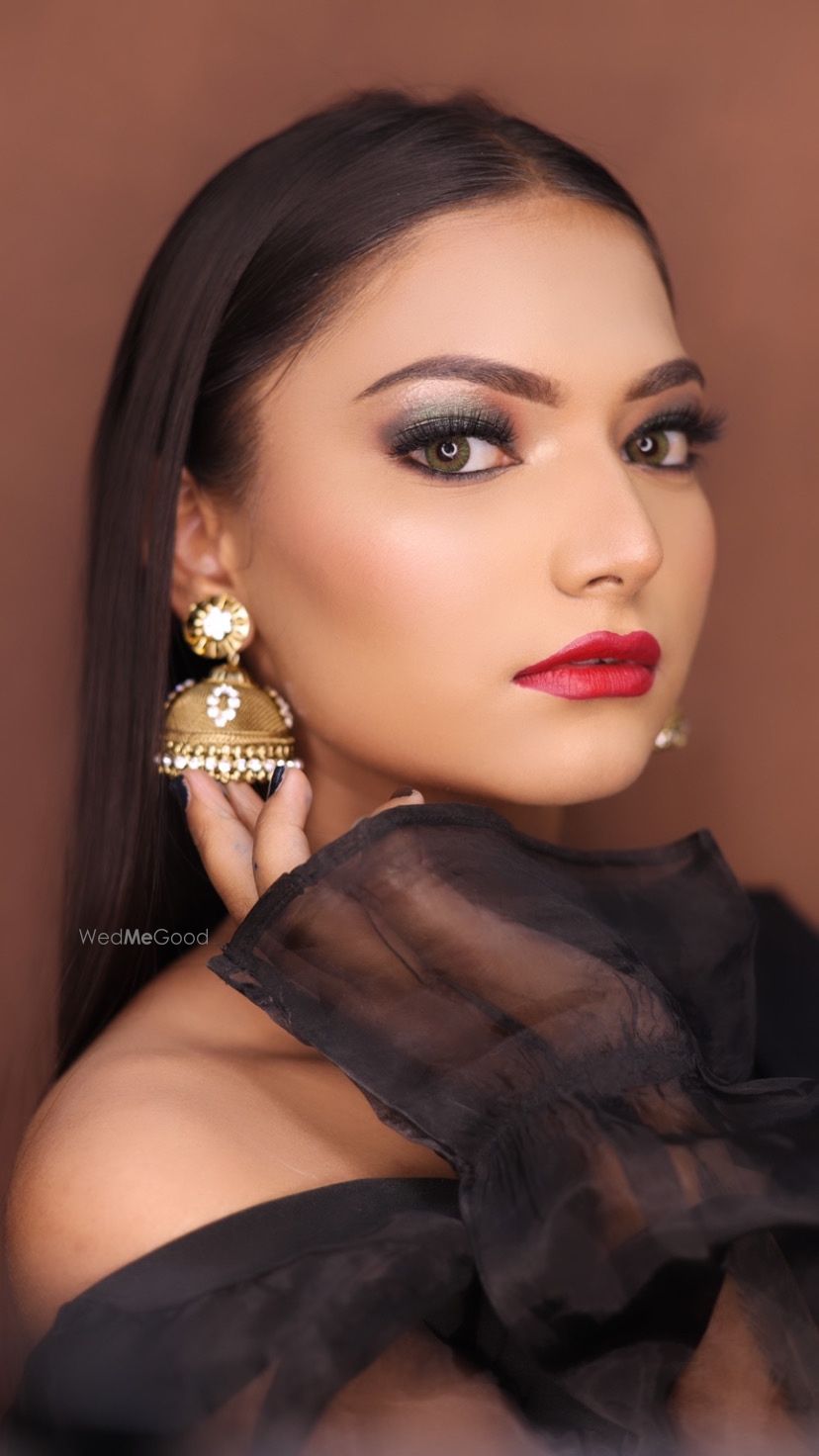 Photo By DDG Makeovers - Bridal Makeup Artists