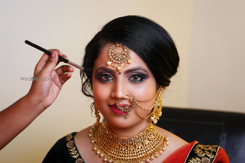 Kirti Makeover Artistry