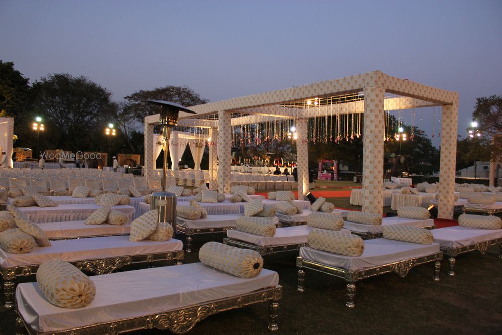 Photo By The Art Deco - Wedding Planners