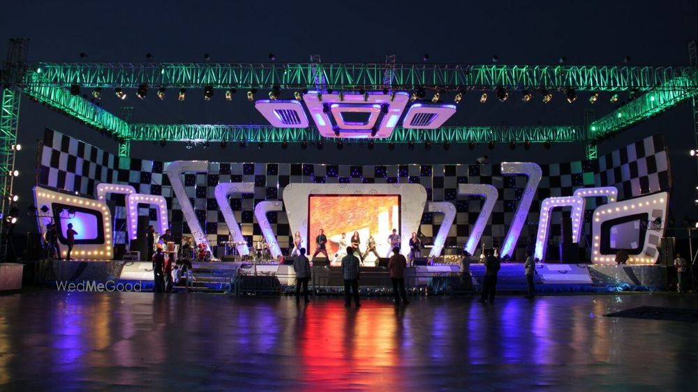 Moments Event And Entertainment