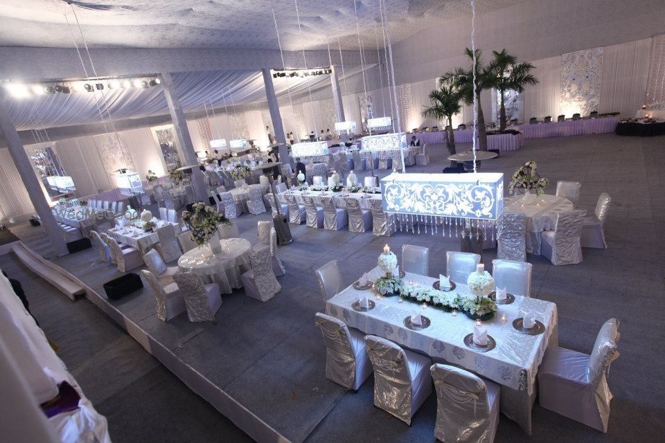 Photo By Pine Events - Decorators