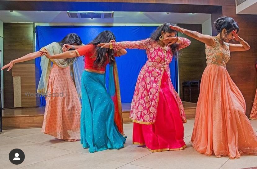 Photo By Gurusadhna Performing Arts - Sangeet Choreographer