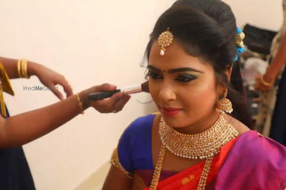 Kripa Beauty Parlour