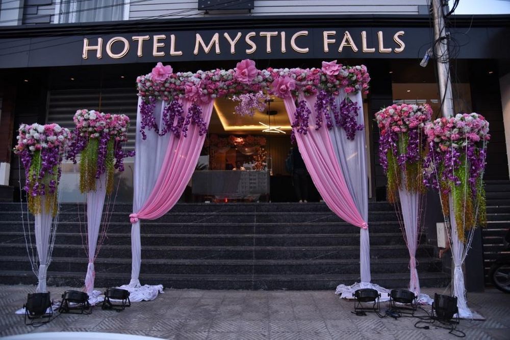 Photo By Hotel Mystic Falls - Venues