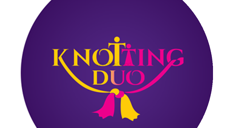 Knotting Duo