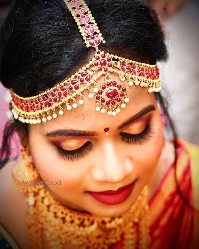 Photo By The Magictouch Makeover - Bridal Makeup