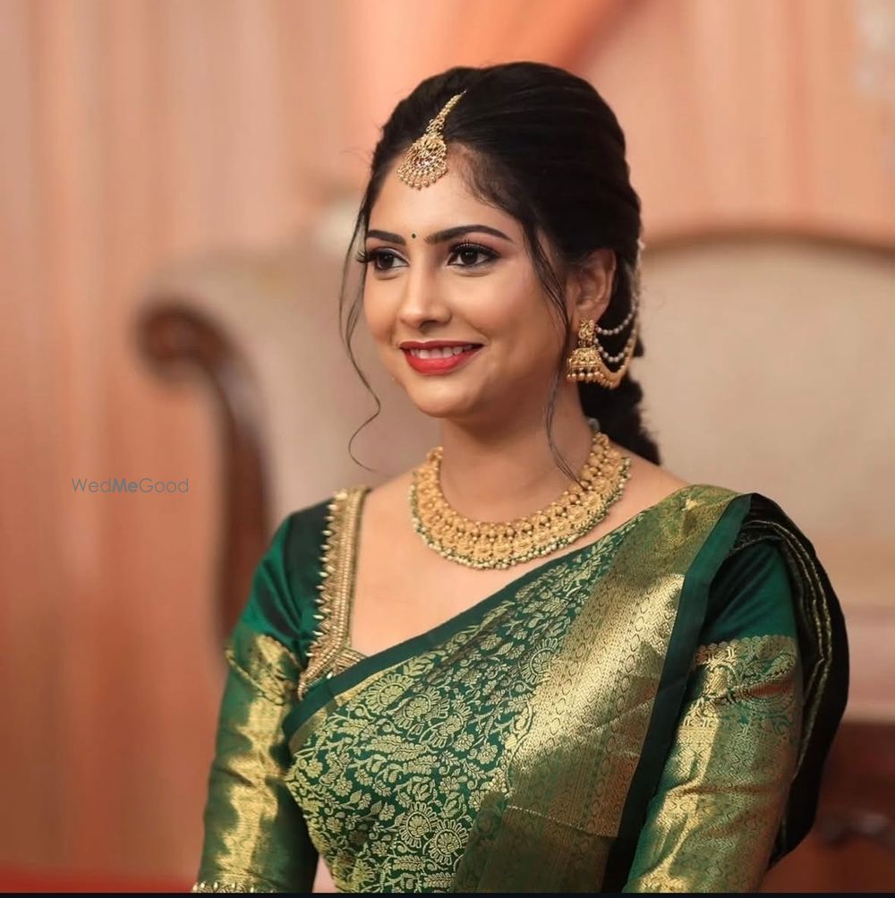 Photo By Bombshell Makeovers by Sneha - Bridal Makeup Artists