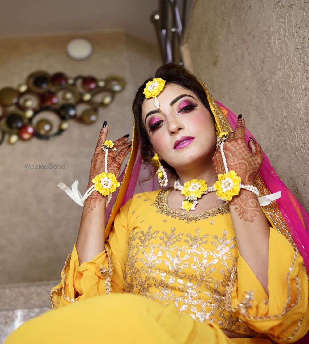 Photo By Tanu Goyal Makeovers - Bridal Makeup