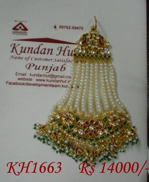 Photo By Kundan Hut  - Jewellery