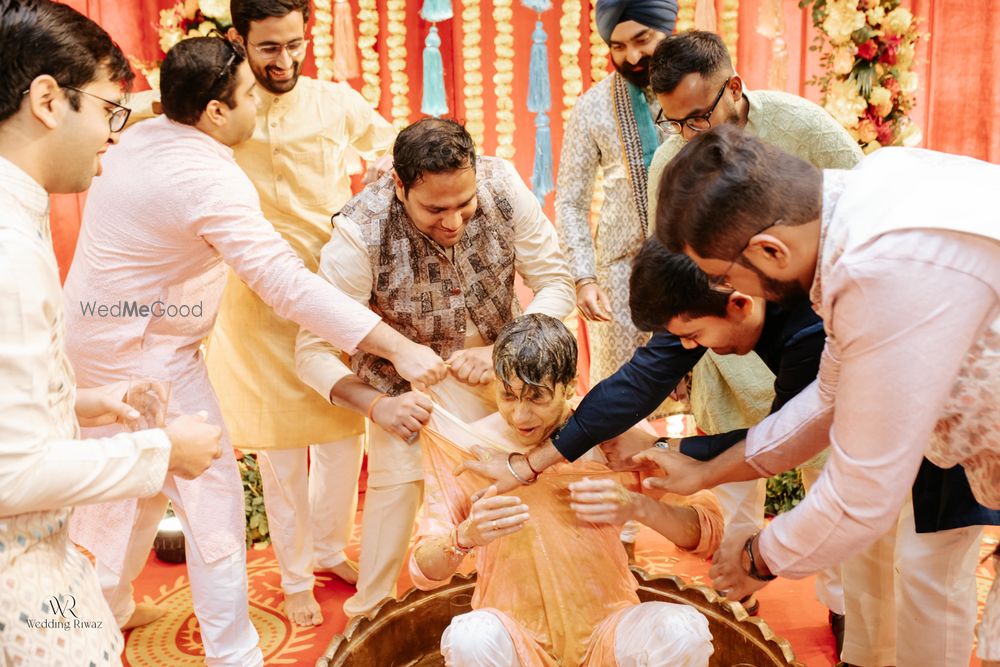 Photo By Wedding Riwaz - Photographers