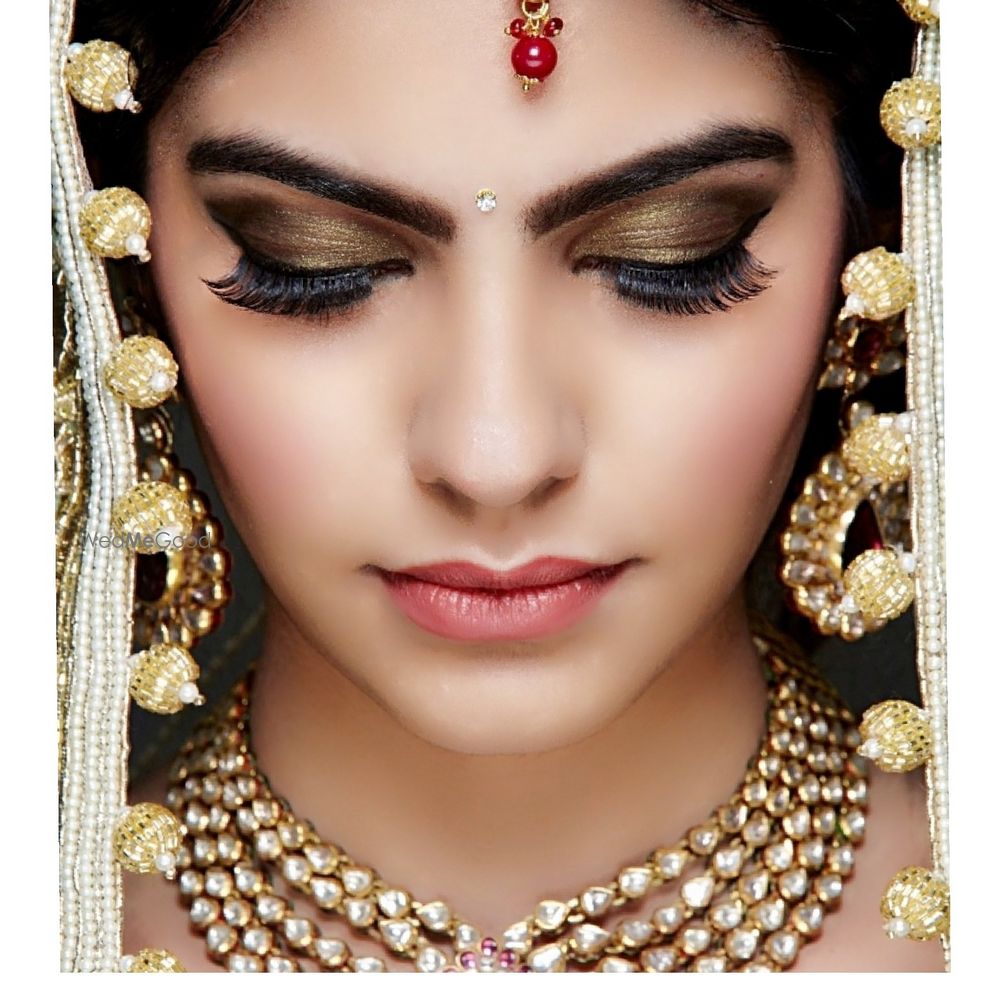 Photo By Disha Khanna Official - Bridal Makeup