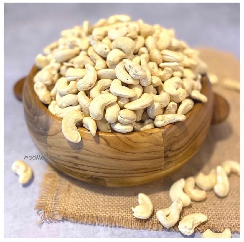 Photo By Drive You Nutss - Favors