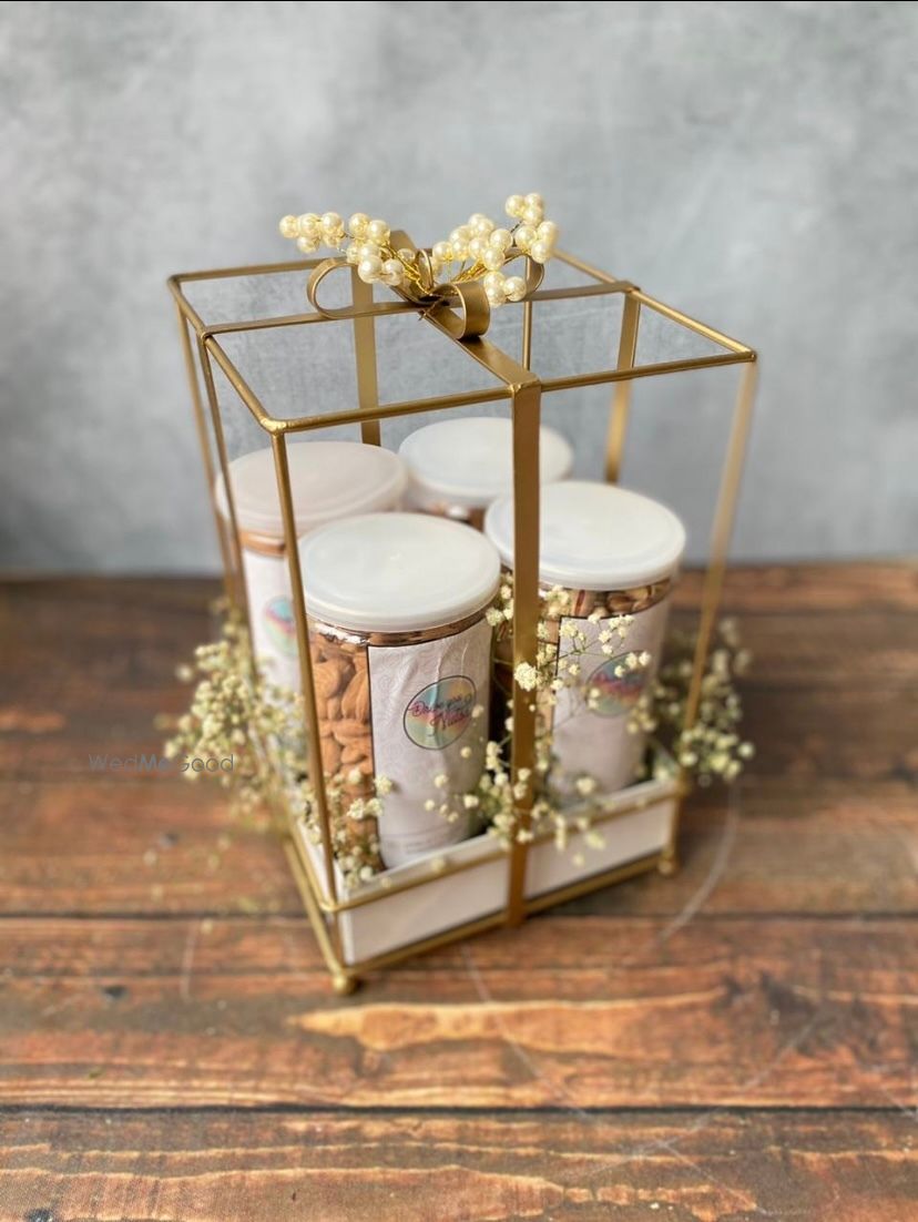 Photo By Drive You Nutss - Favors