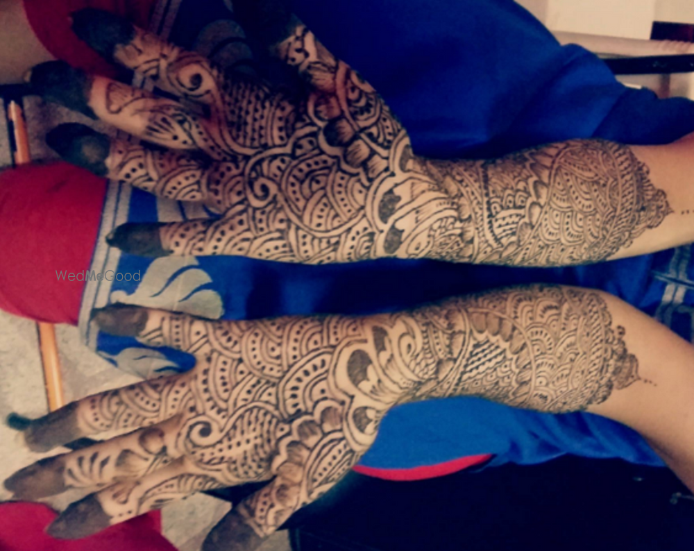 Star Mehandi Design