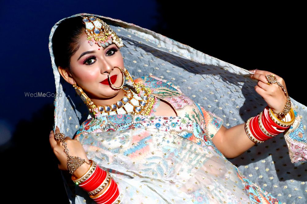 Photo By Makeovers by Simran Dawar - Bridal Makeup