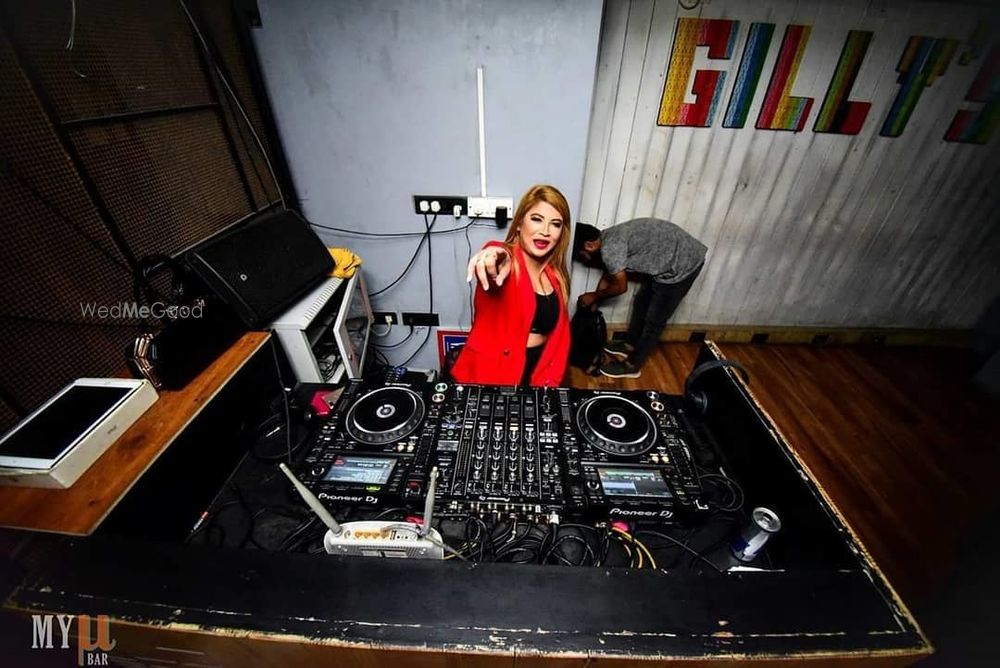 Photo By Dj Esha - DJs