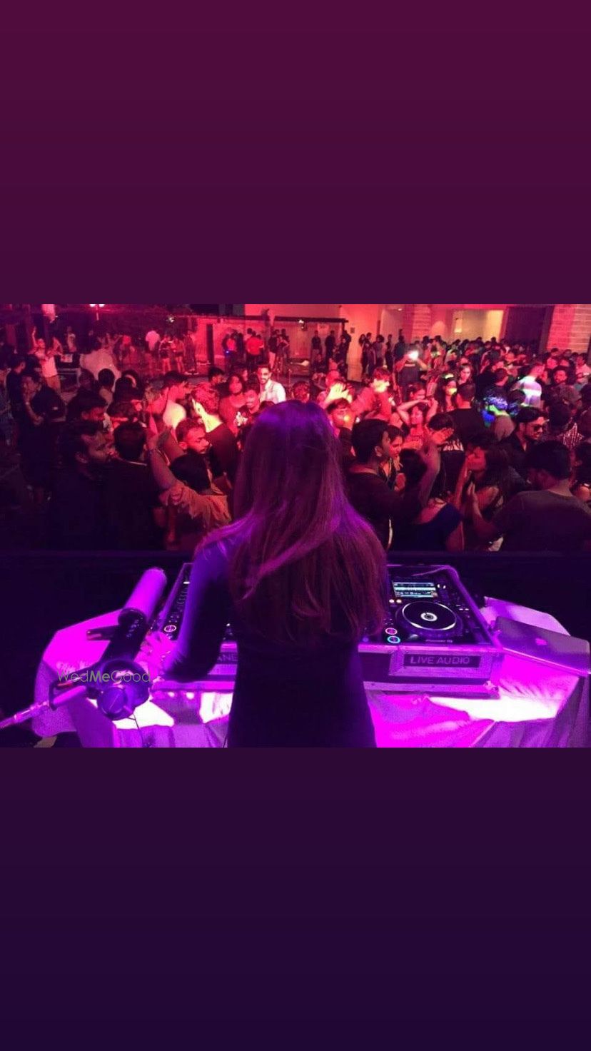 Photo By Dj Esha - DJs