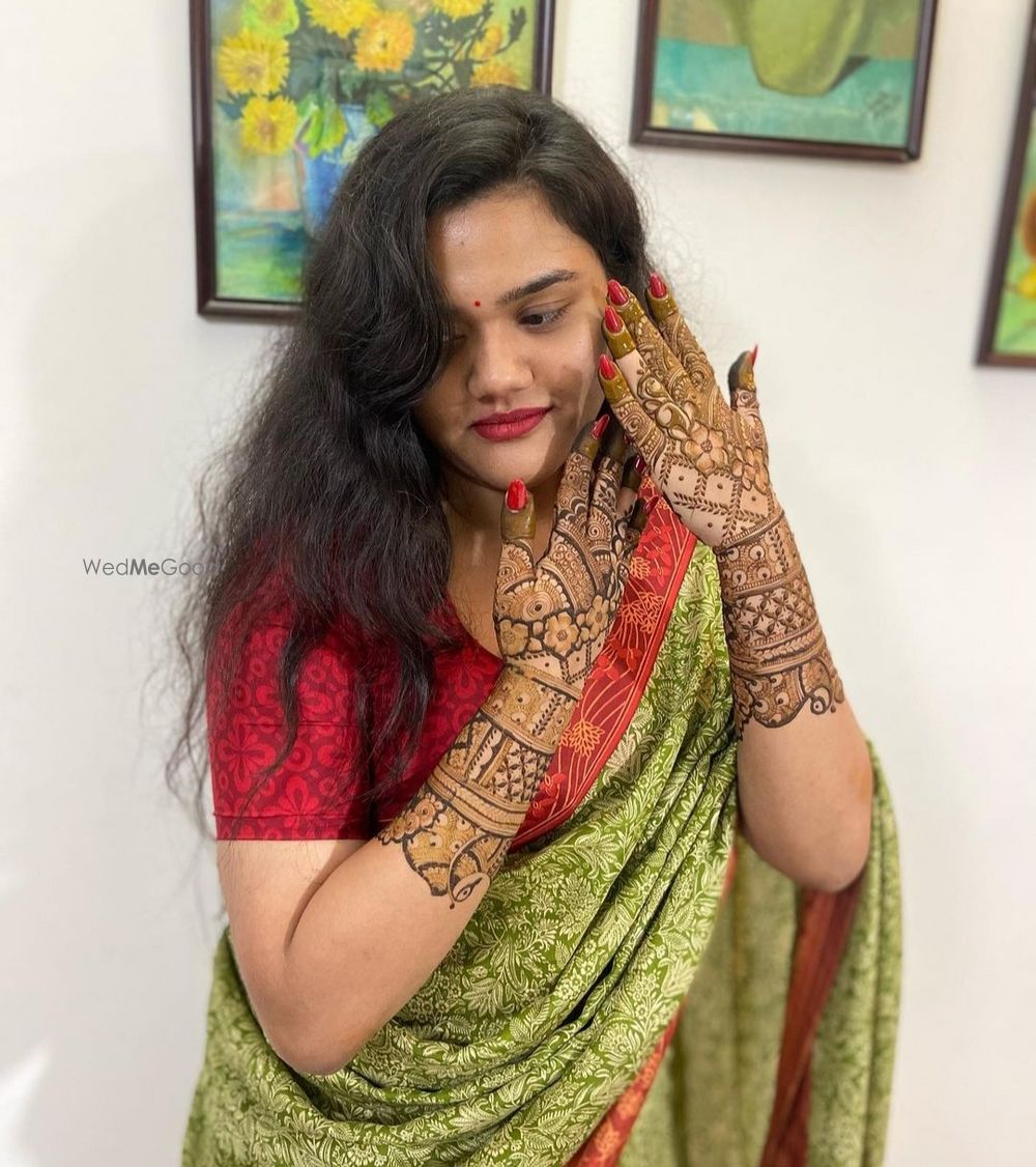 Photo By Satveer Mehendi Artist - Mehendi Artist