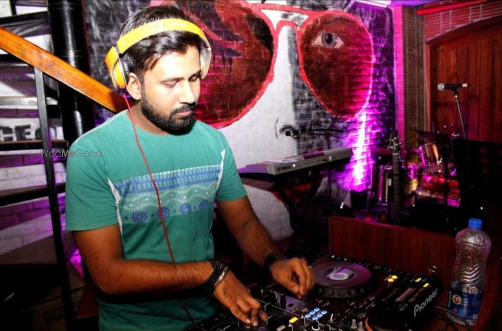Photo By DJ Nikhil Talwar - DJs