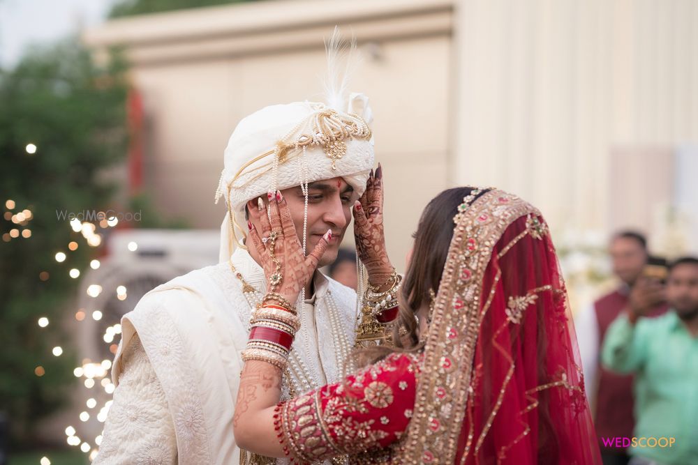 Photo By Wedscoop - Photographers