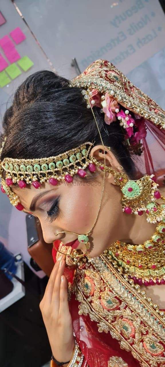 Photo By Lovely Gupta - Bridal Makeup