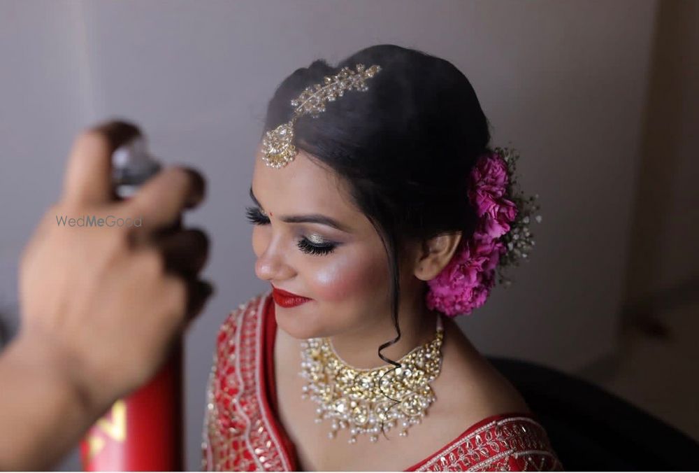 Photo By Anu Chhabra Makeovers Artistry - Bridal Makeup