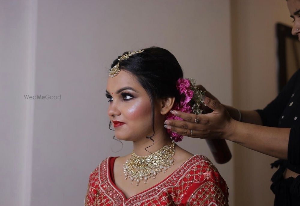 Photo By Anu Chhabra Makeovers Artistry - Bridal Makeup