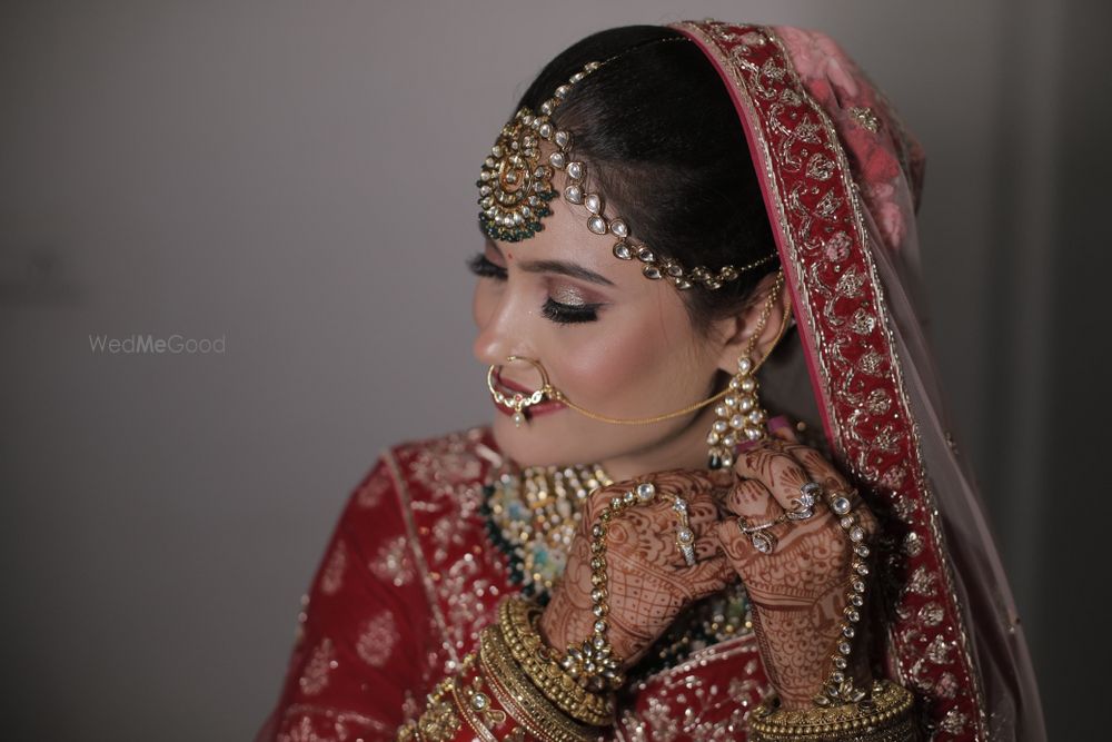 Photo By Anu Chhabra Makeovers Artistry - Bridal Makeup