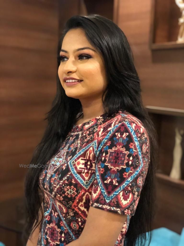 Photo By Beauty Under Vanity - Bridal Makeup