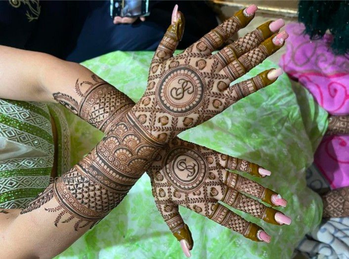 Photo By Shiva Jaipuri Mehandi Arts - Mehendi Artist