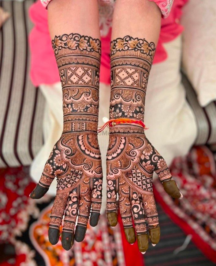 Photo By Shiva Jaipuri Mehandi Arts - Mehendi Artist