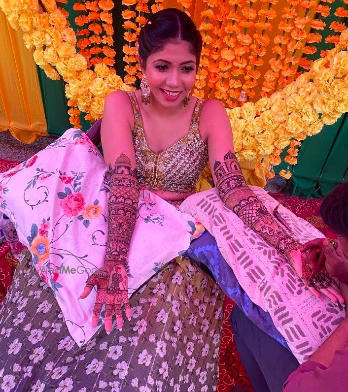 Photo By Shiva Jaipuri Mehandi Arts - Mehendi Artist