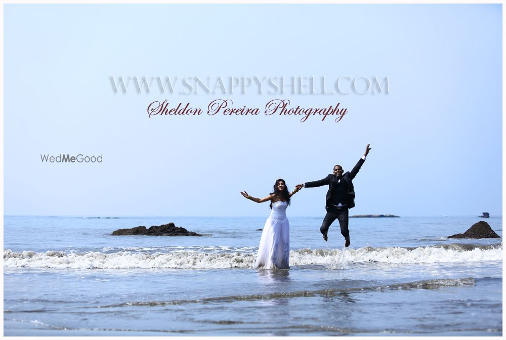 Photo By Snappyshell Photography - Photographers