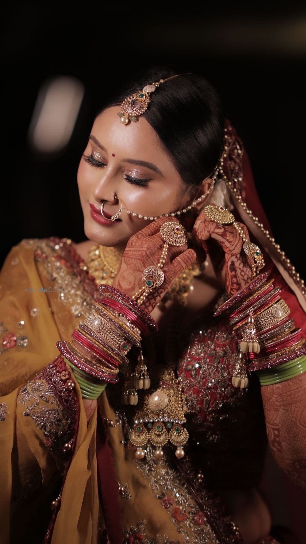 Photo By Vartika Bhatia Makeovers - Bridal Makeup