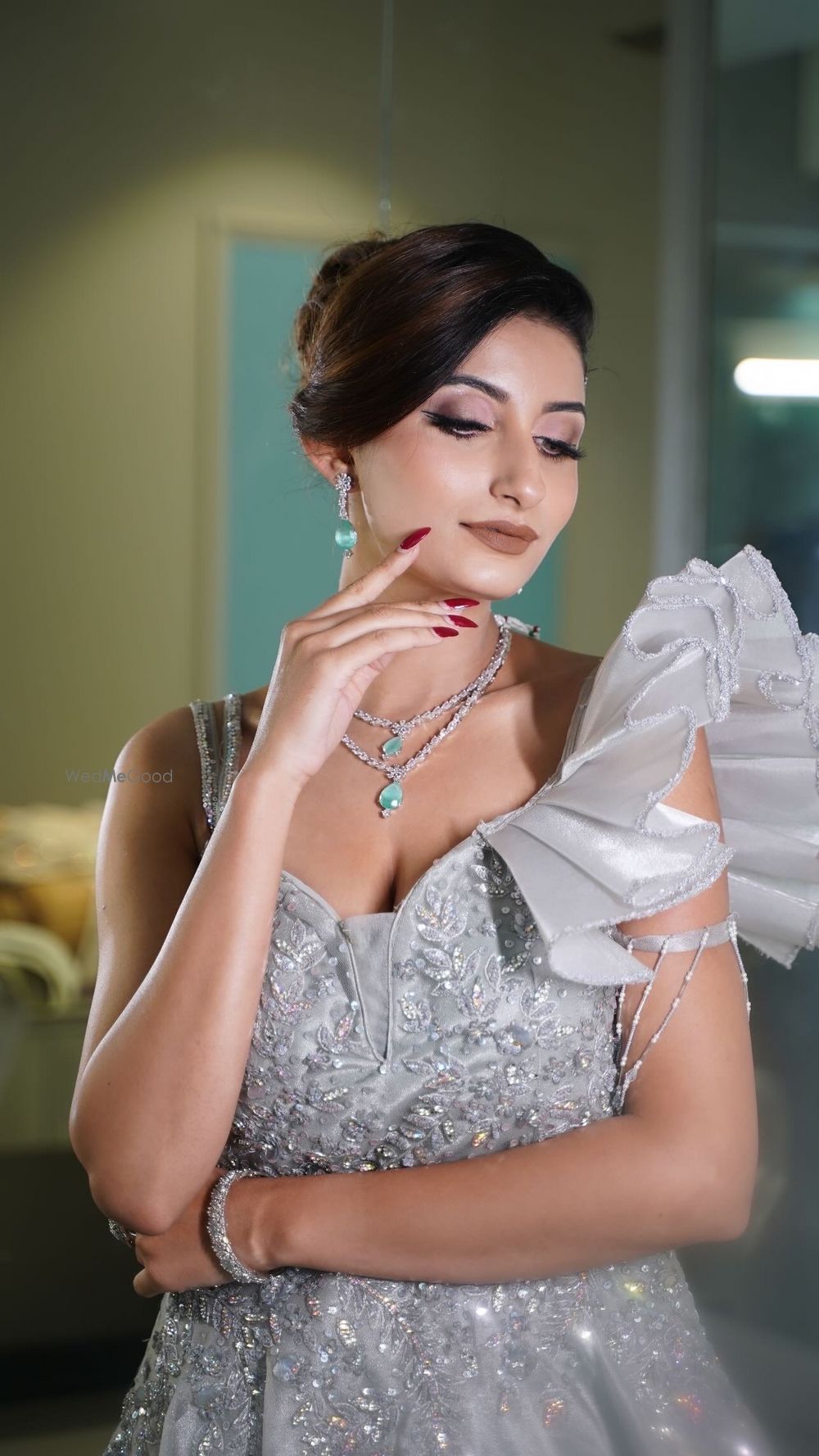 Photo By Vartika Bhatia Makeovers - Bridal Makeup