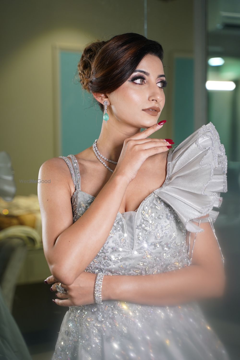 Photo By Vartika Bhatia Makeovers - Bridal Makeup